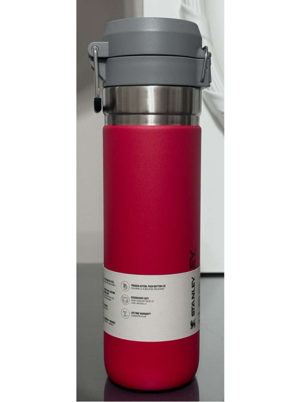 STANLEY The Quick Flip Go 24oz Water‎ Bottle, CHILI RED - Picture 3 of 8